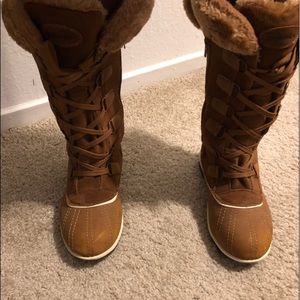 Furry Winter Boots by Comfortview